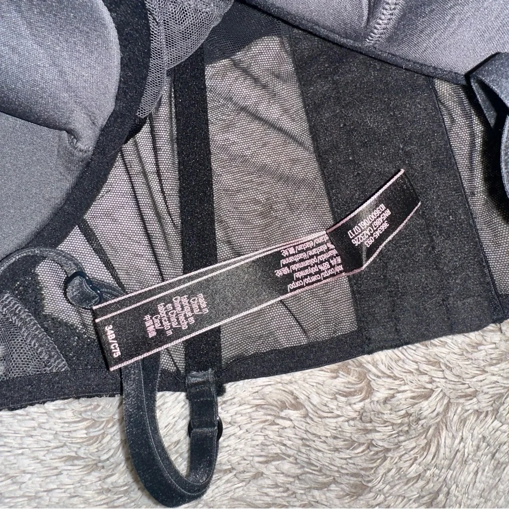 Victoria's Secret Black Fitted Bustier Camisole - Picture 4 of 4